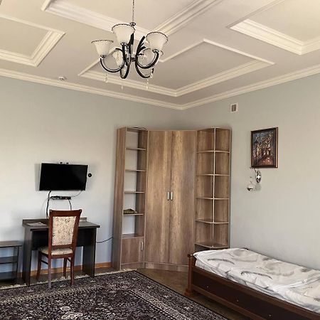 l'Hotel Tomaris Nukus Esterno foto
