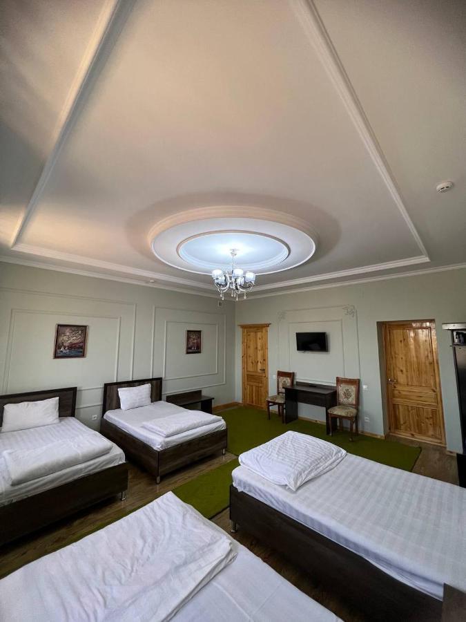 l'Hotel Tomaris Nukus Esterno foto