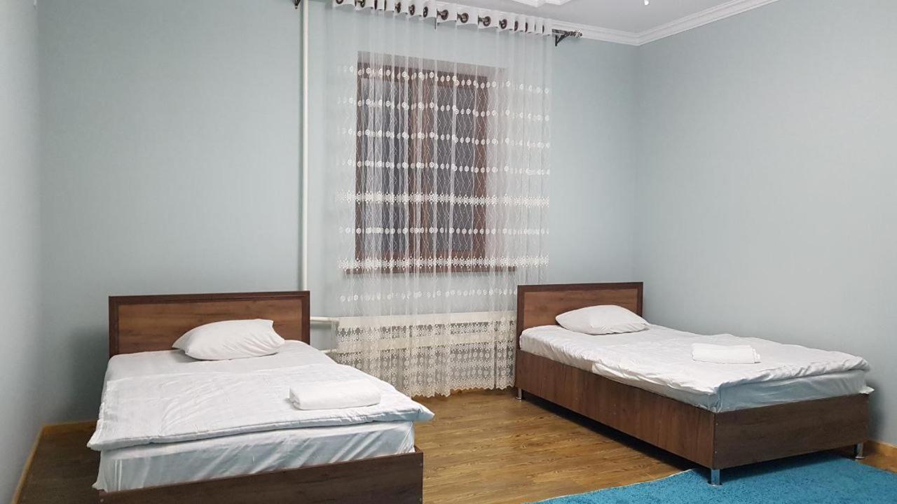 l'Hotel Tomaris Nukus Esterno foto